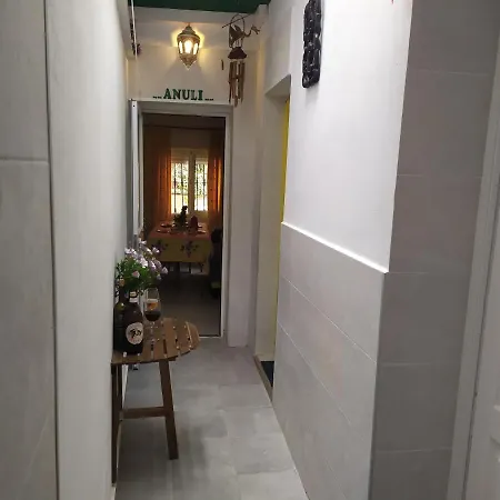 Anuli & & Family - & Malaga * Фуэнхирола