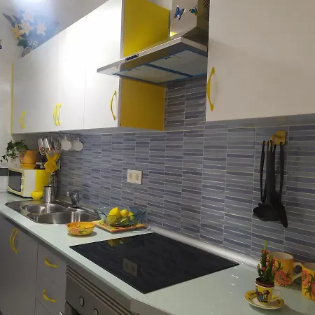 Anuli & & Family - & Malaga * Фуэнхирола